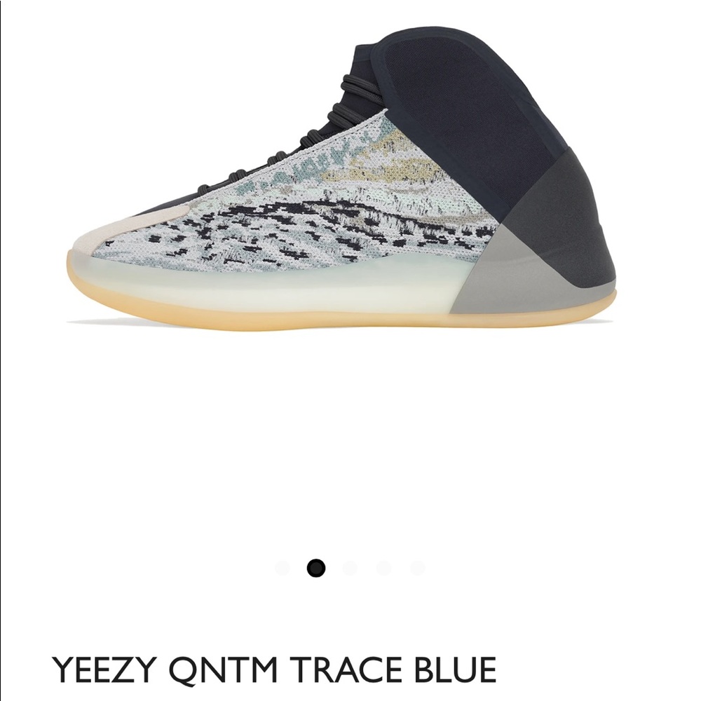 Yeezy Quantum Sneakers in Black/Blue and Cream - Picture 7 of 11